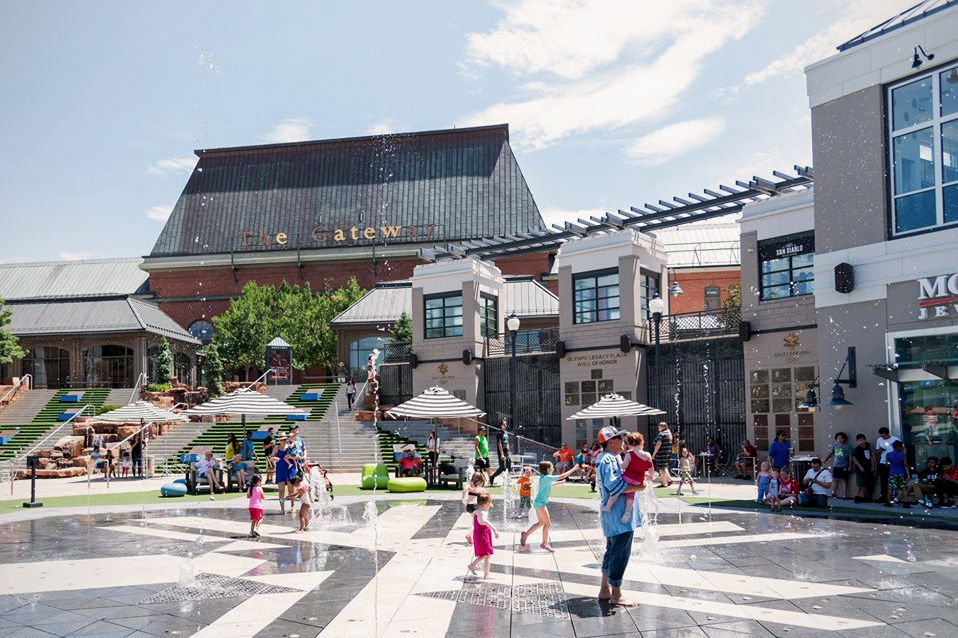 Outdoor furniture at the Olympic Fountain at The Gateway mall, USA